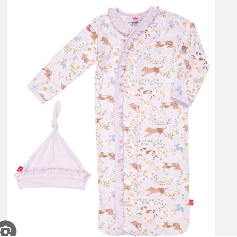 Girls Magnetic Me Best Fur End newborn gown and hat 0-3 months new with tags